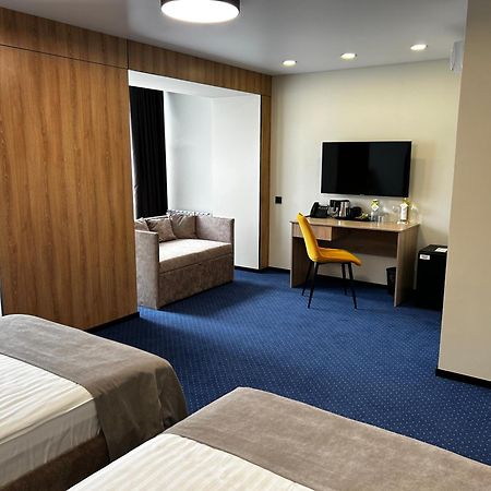Optima Collection Kamianske Hotel Ngoại thất bức ảnh