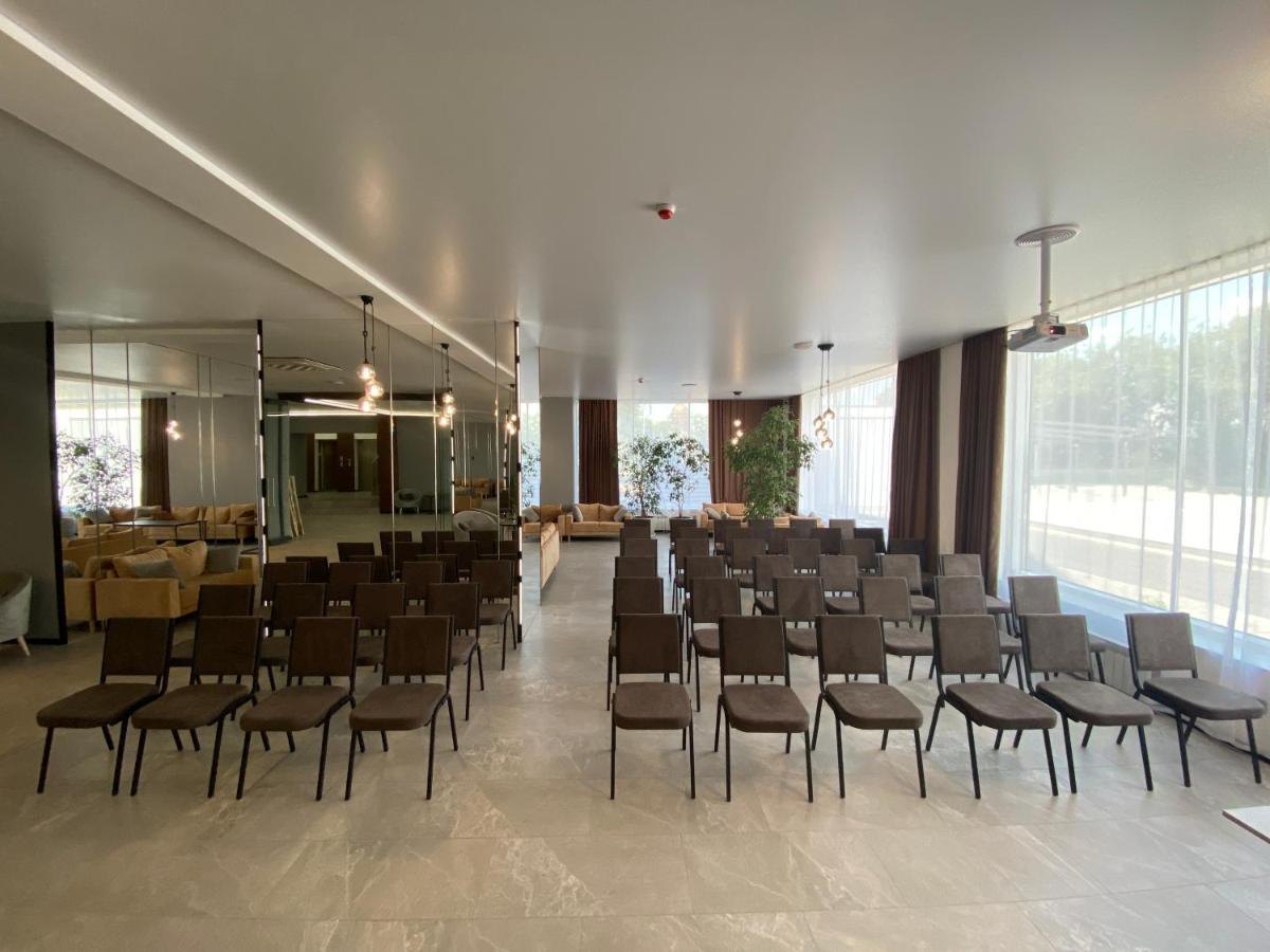 Optima Collection Kamianske Hotel Ngoại thất bức ảnh