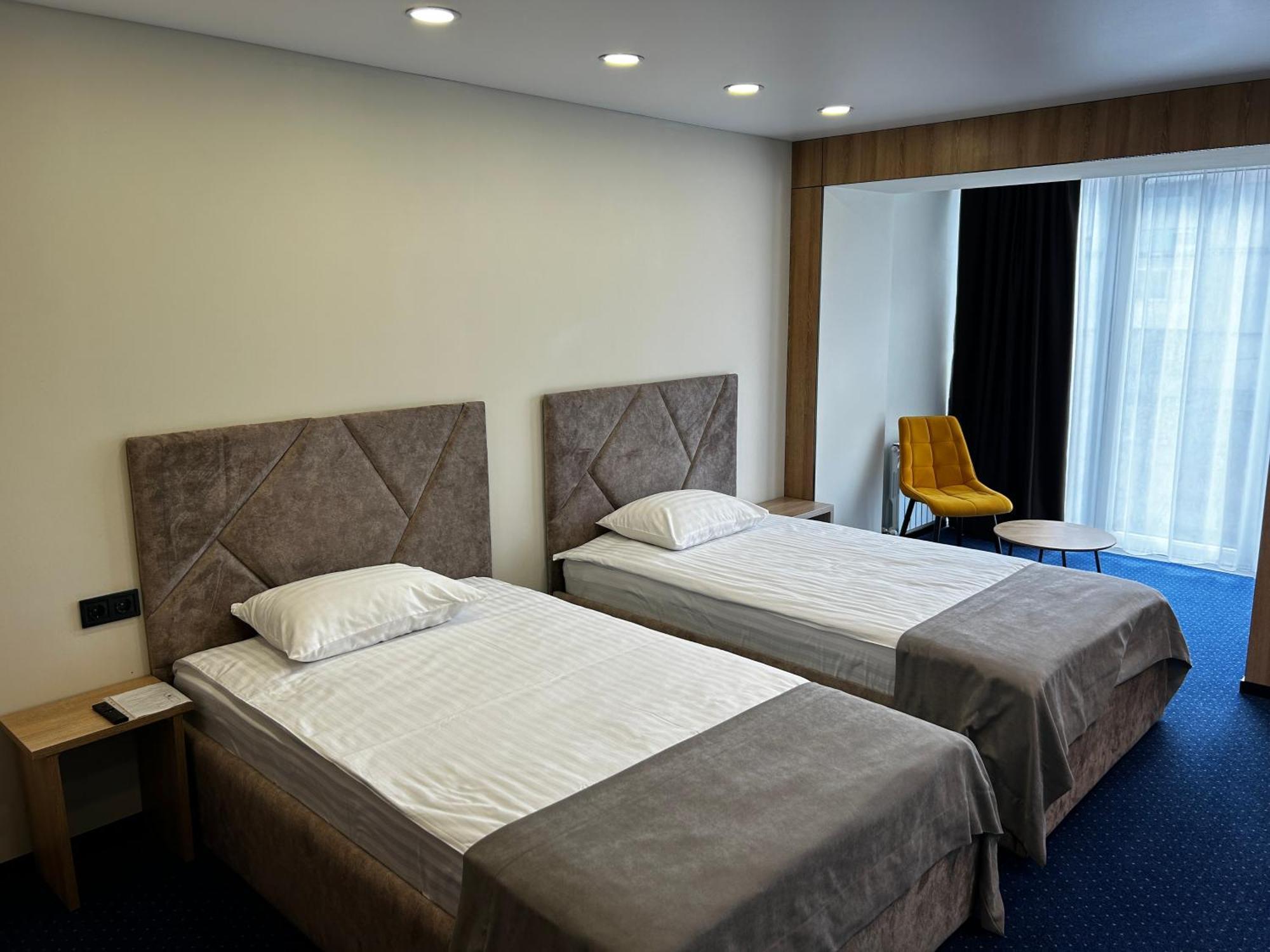 Optima Collection Kamianske Hotel Ngoại thất bức ảnh