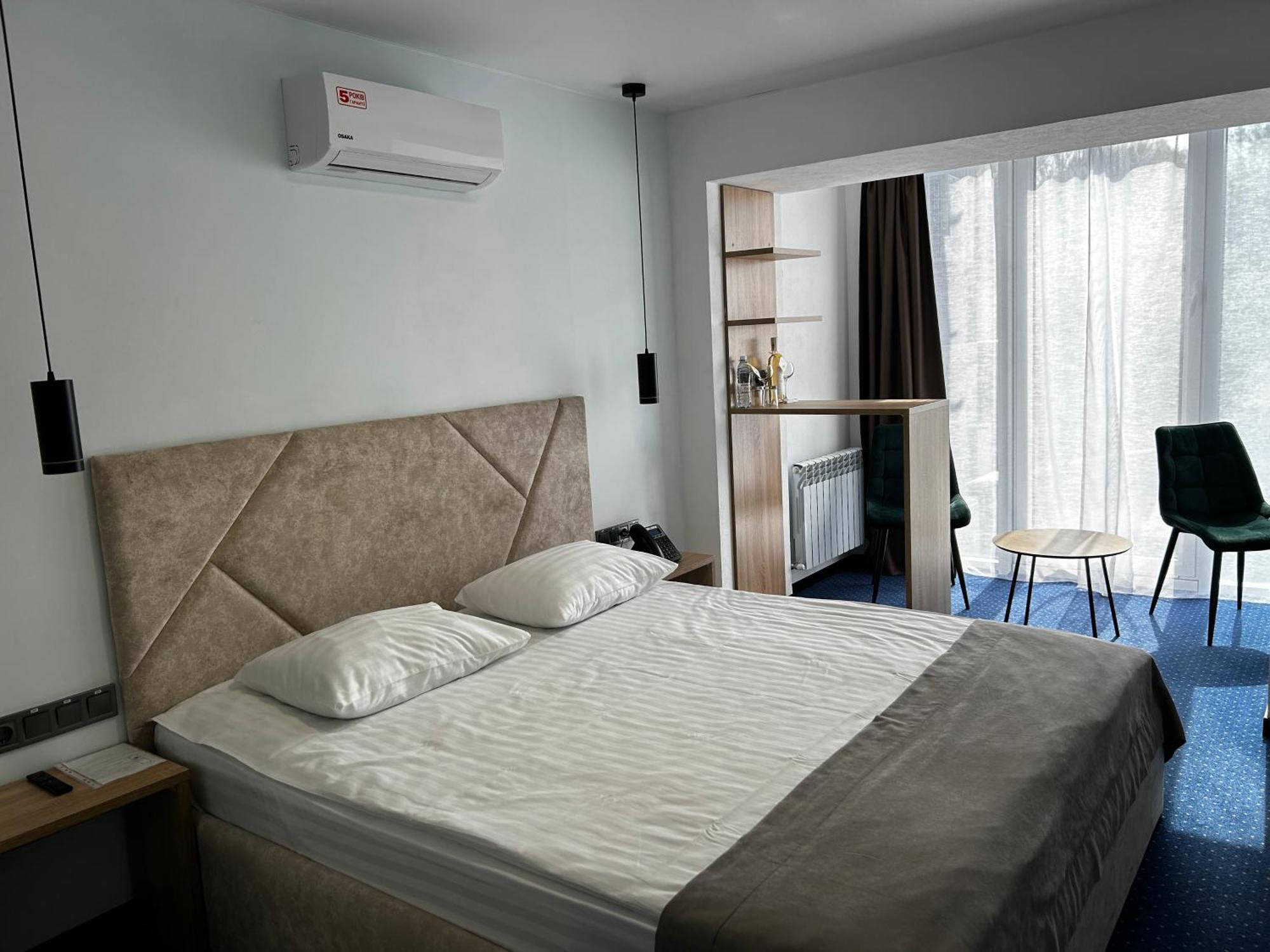 Optima Collection Kamianske Hotel Ngoại thất bức ảnh