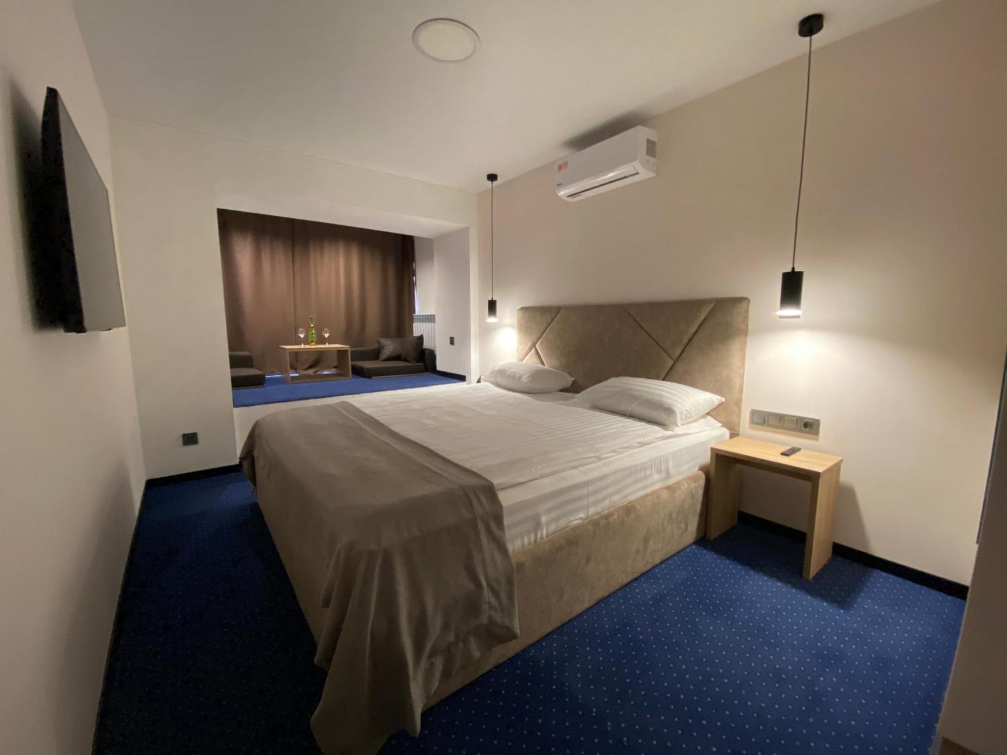 Optima Collection Kamianske Hotel Ngoại thất bức ảnh
